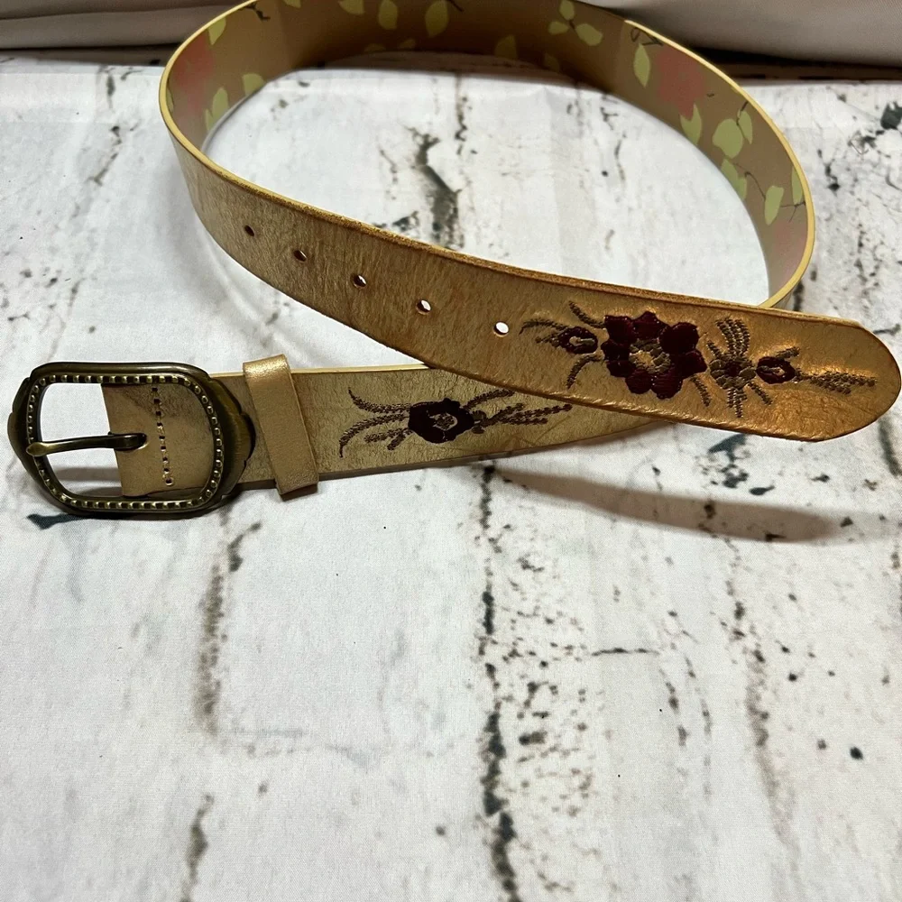 Boho‎ Embroidered Leather Belt with Floral Stitching & Antique Brass Buckle